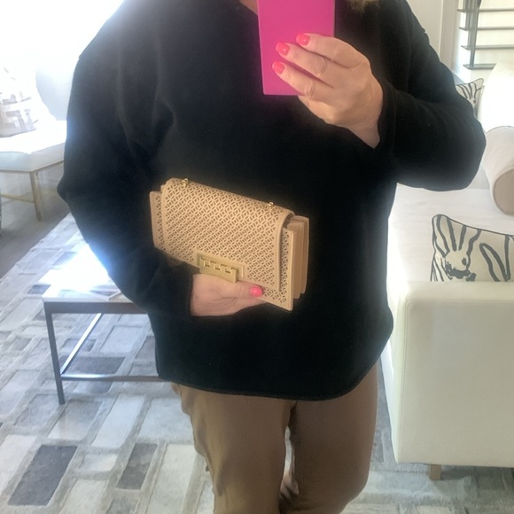 Zac Posen Earthette Clutch  (FLAW) - Picture 4 of 14